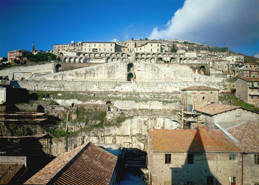 scala_archives_10310474338